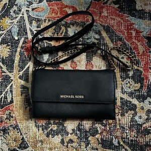 Michael Kors Elegant Black Crossbody Bag